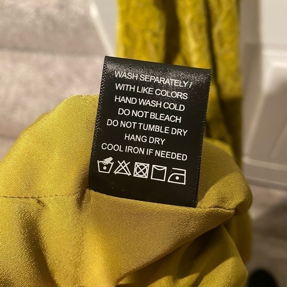 HOUSE OF HARLOW 1960 x REVOLVE Francia Maxi velvet green Dress - Picture 6 of 11